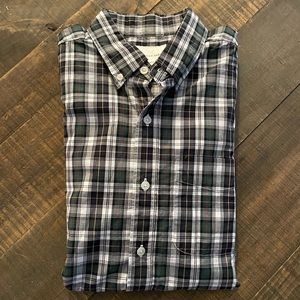 American Eagle Casual Buttondown Men’s shirt size small